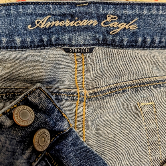 💥5 for 25 💥 American Eagle Artist distressed crop jeans 👖size 12 - Picture 15 of 16